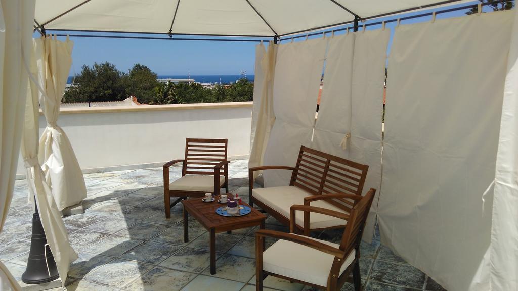 Villa Modus Vivendi ชีนิซี ภายนอก รูปภาพ