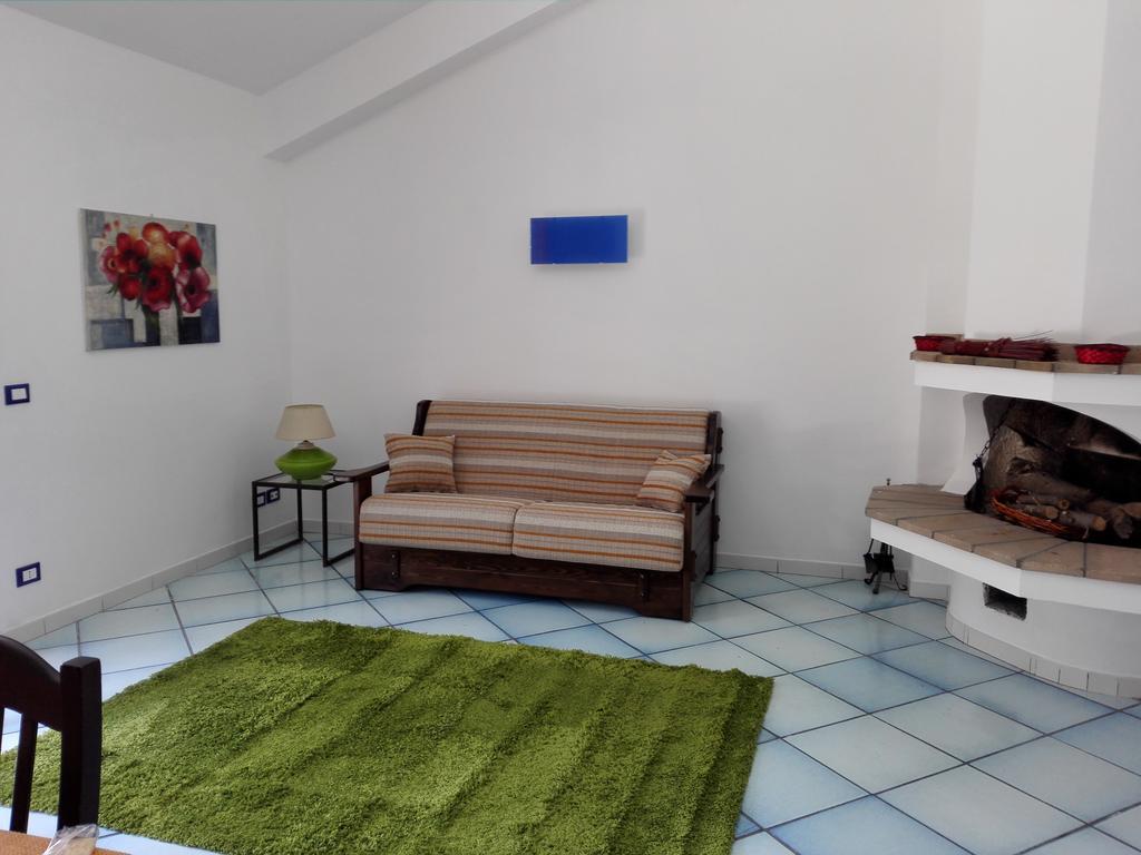 Villa Modus Vivendi ชีนิซี ภายนอก รูปภาพ