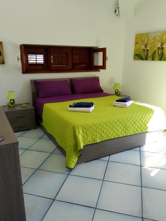 Villa Modus Vivendi ชีนิซี ภายนอก รูปภาพ